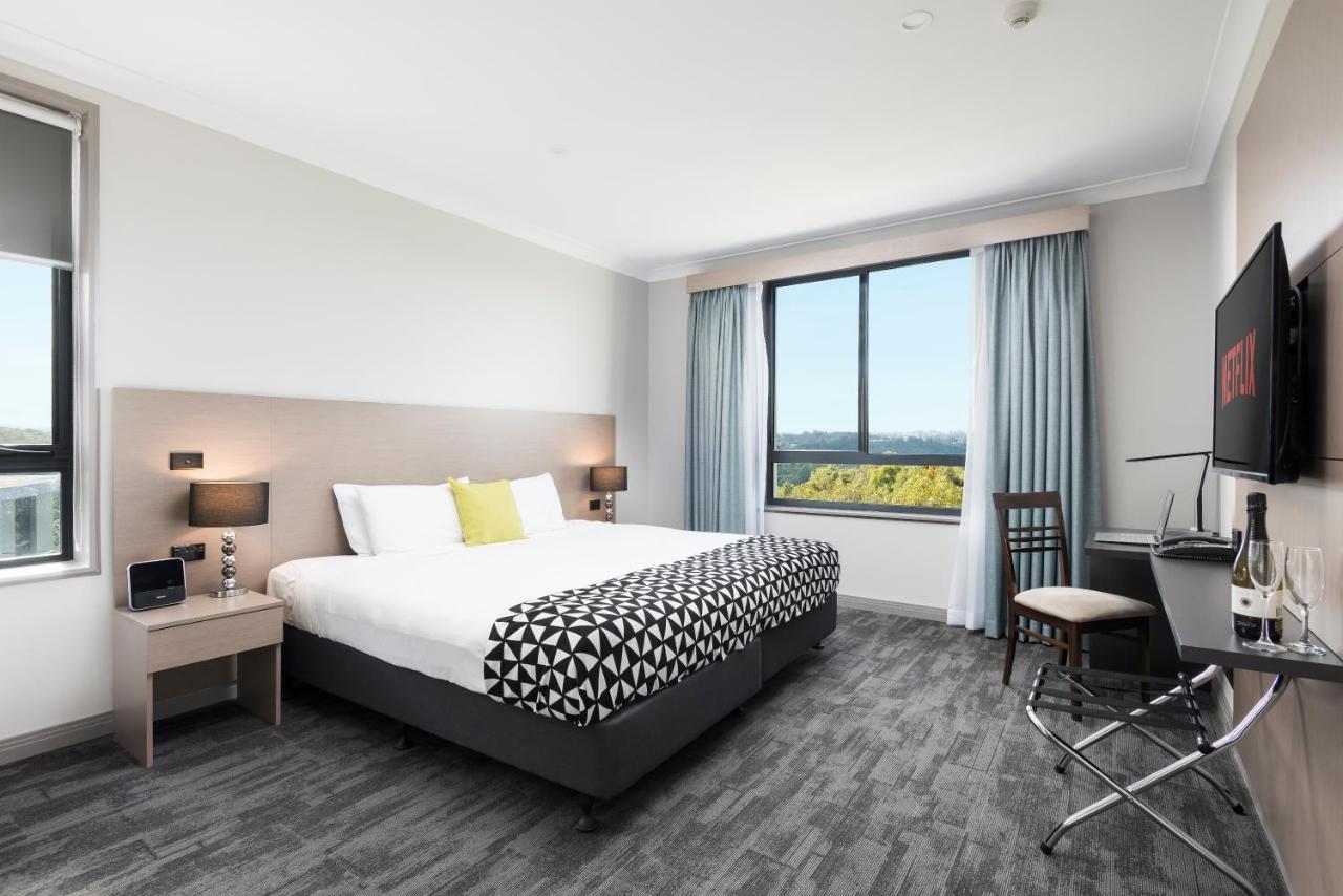 Oaks Sydney North Ryde Suites Buitenkant foto